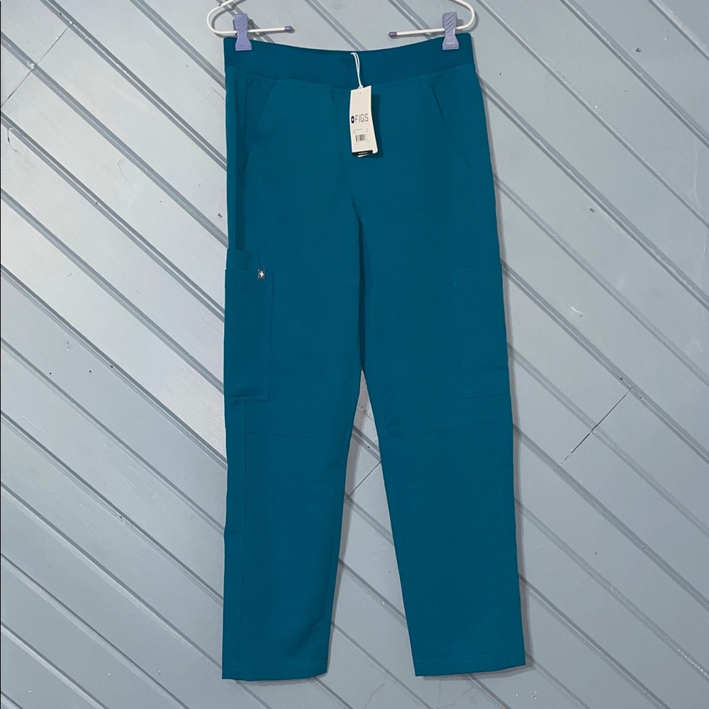 Figs Axim 2.0 Cargo Turquoise Blue Straight-Leg Scrub Pants